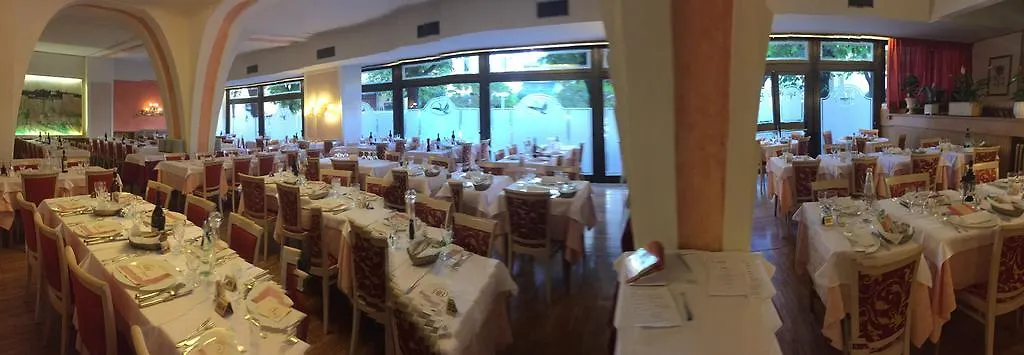 Hotel Biondi モンテカティーニ・テルメ